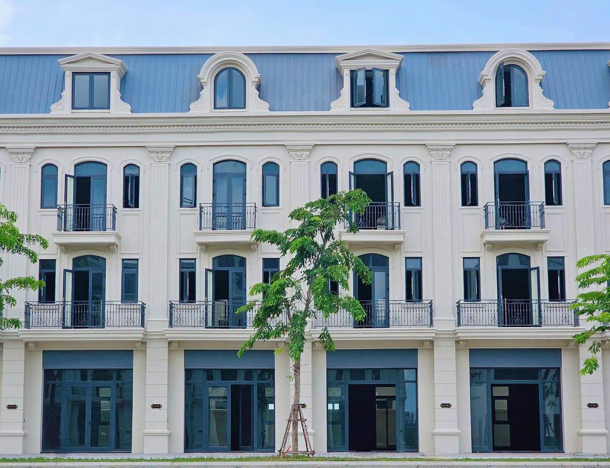 Mặt tiền shophouse tân cổ điển tại Vinhomes Green Paradise Cần Giờ