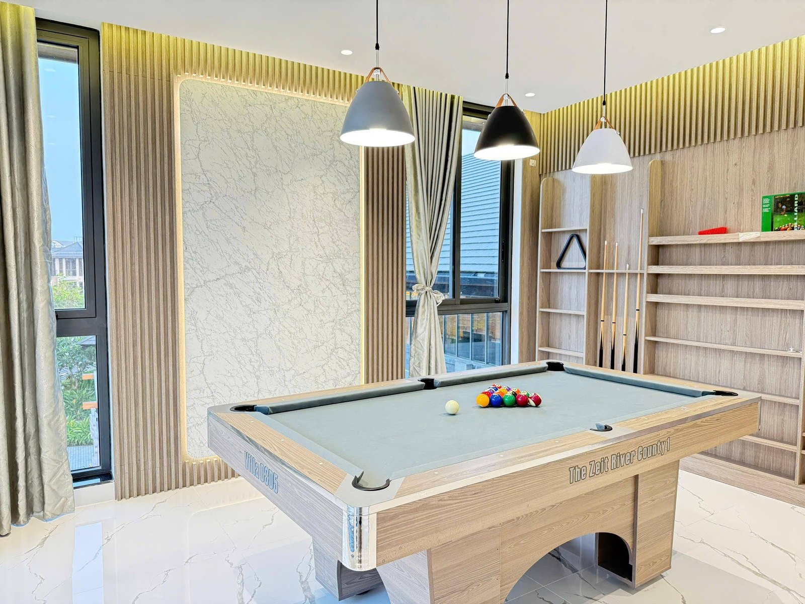 Phòng billiard trong clubhouse khu đô thị Zeitgeist Nhà Bè